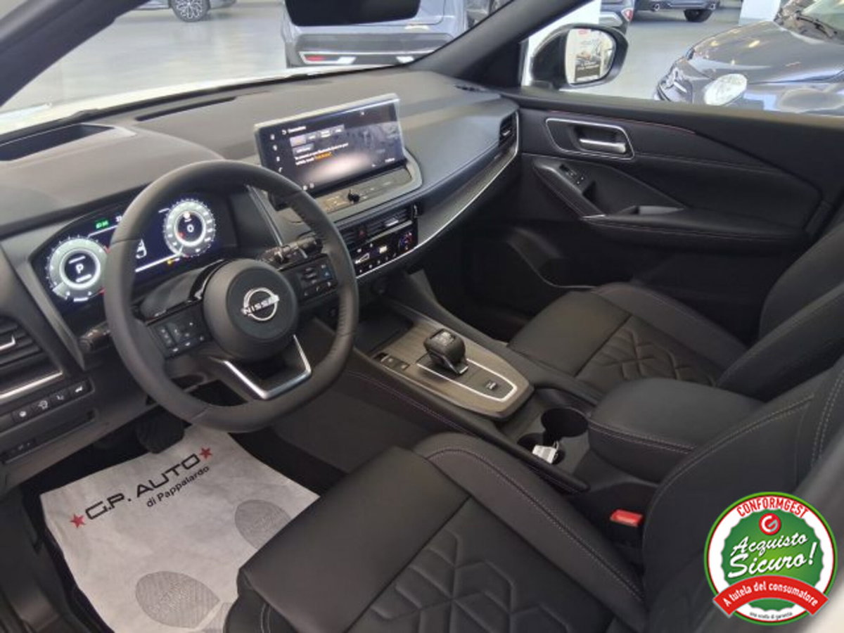 Nissan Qashqai 1.3 mhev Tekna 4wd 158cv xtronic (19)