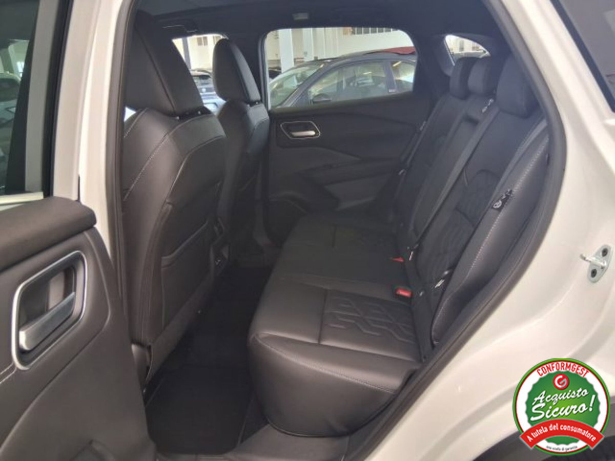 Nissan Qashqai 1.3 mhev Tekna 4wd 158cv xtronic (20)