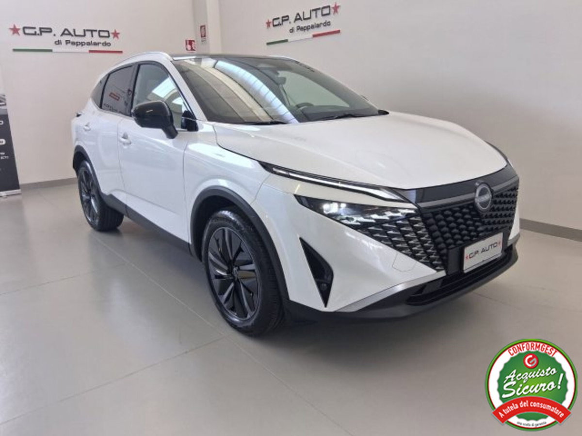Nissan Qashqai 1.3 mhev Tekna 4wd 158cv xtronic (3)