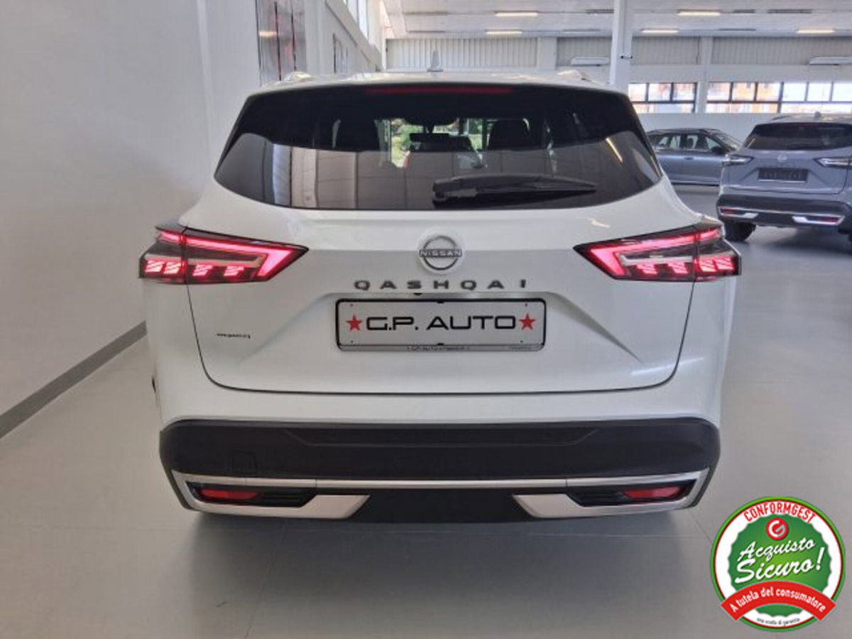 Nissan Qashqai 1.3 mhev Tekna 4wd 158cv xtronic (5)