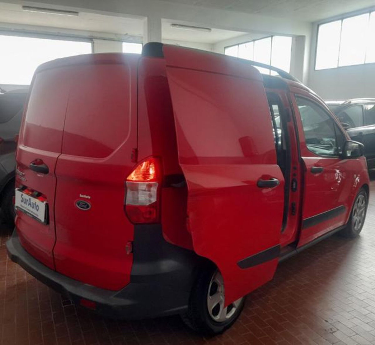 Ford Transit Courier 1.5 TDCi 100CV  Trend (6)