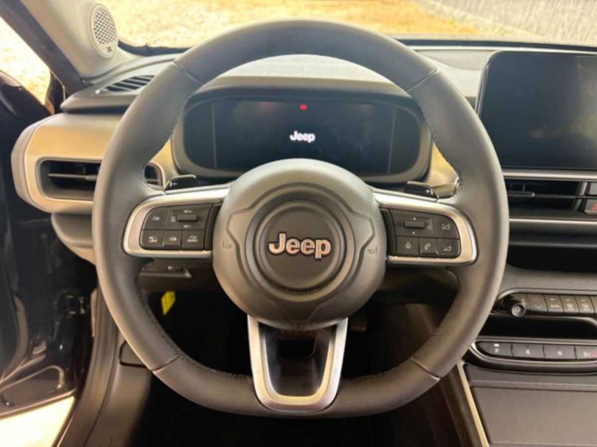 Jeep Avenger 1.2 turbo Summit fwd 100cv (13)
