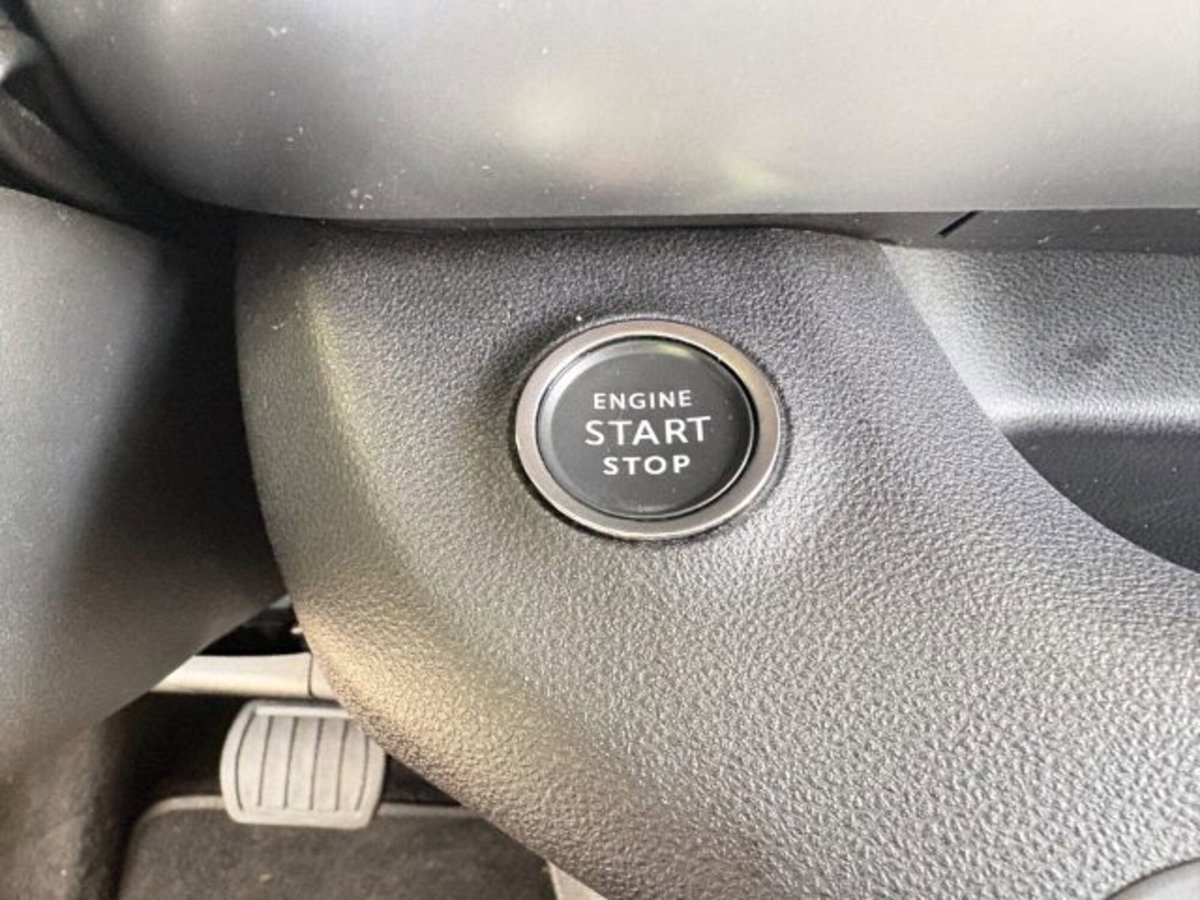 Jeep Avenger 1.2 turbo Summit fwd 100cv (20)