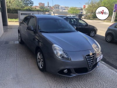 Alfa Romeo Giulietta 1.6 JTDm-2 Distinctive (14)