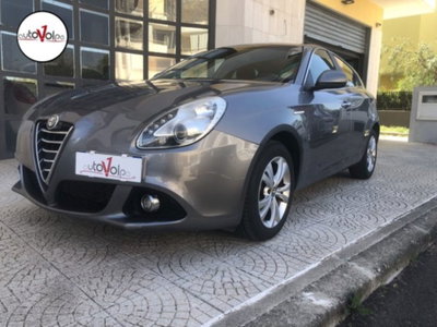 Alfa Romeo Giulietta 1.6 JTDm-2 Distinctive (2)