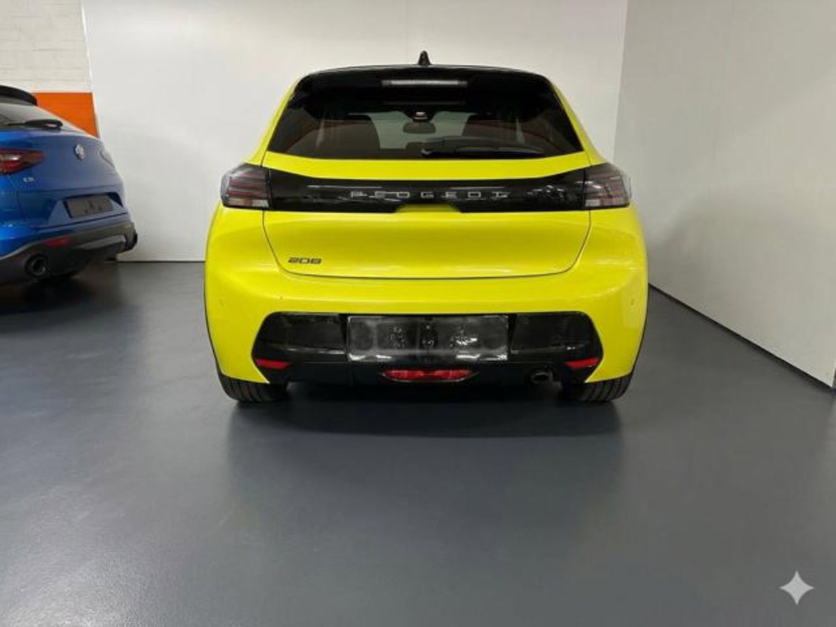 Peugeot 208 1.2 puretech Active s&s 100cv (5)