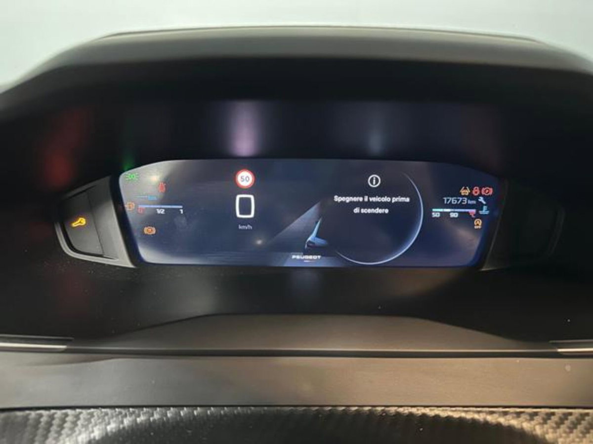 Peugeot 208 1.2 puretech Active s&s 100cv (13)