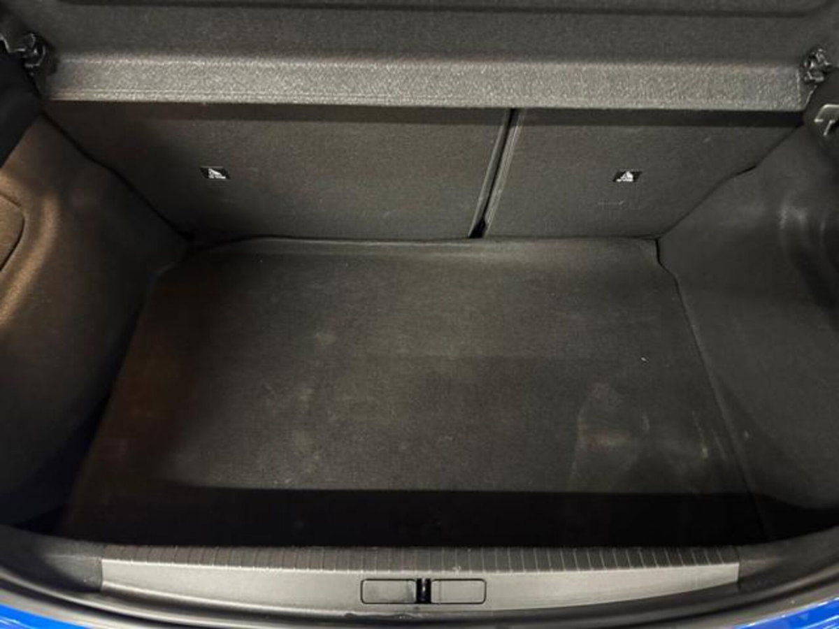 Peugeot 208 1.2 puretech Active s&s 100cv (19)