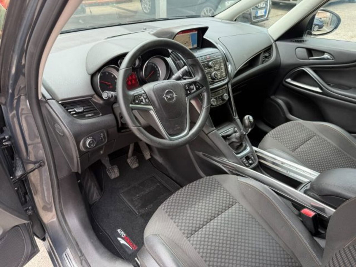 Opel Zafira Tourer 1.6 CDTi 136CV Start&Stop Cosmo (11)