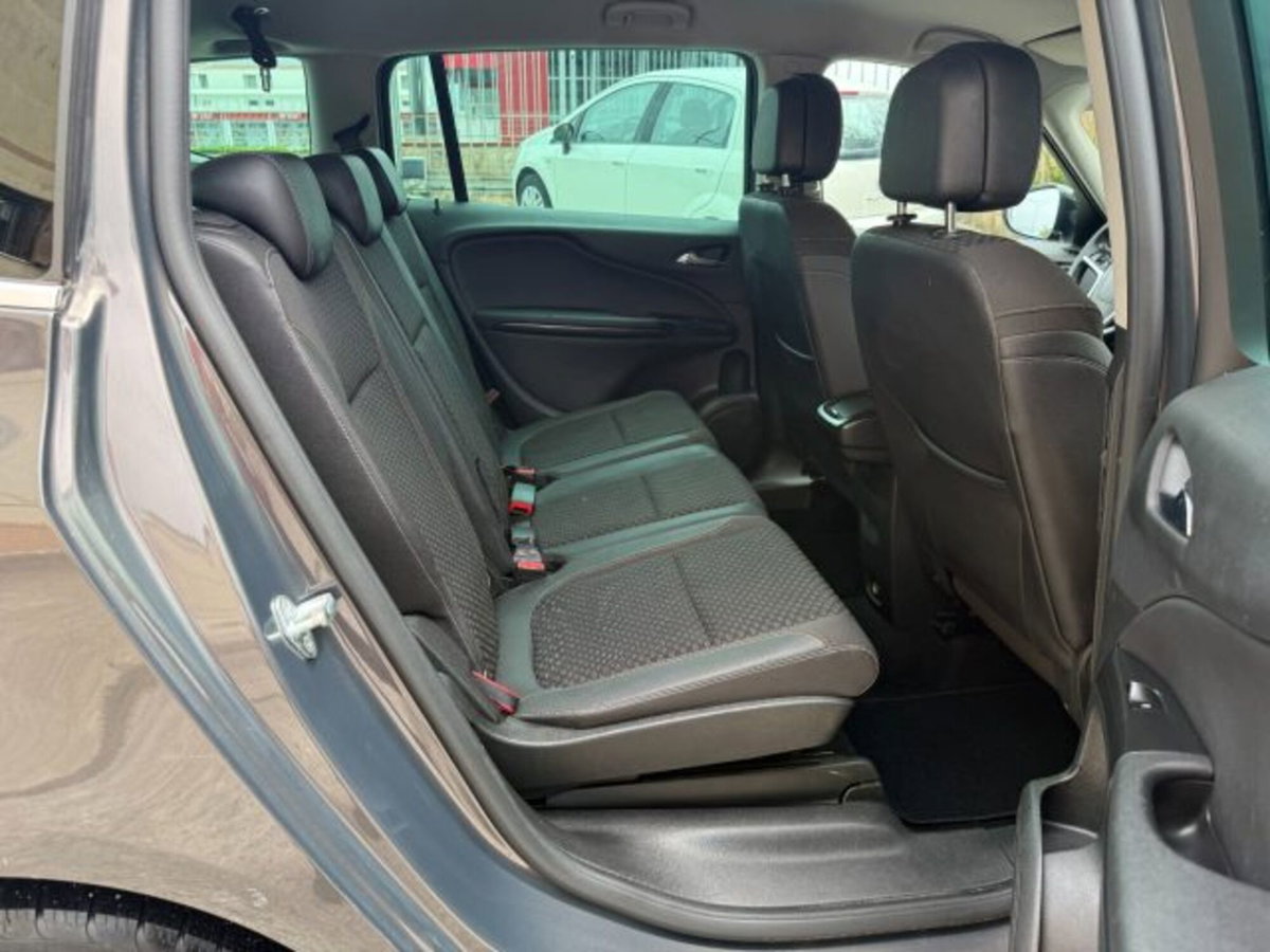 Opel Zafira Tourer 1.6 CDTi 136CV Start&Stop Cosmo (15)