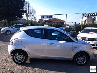 Lancia Ypsilon 1.2 69 CV 5 porte GPL Silver Plus (4)
