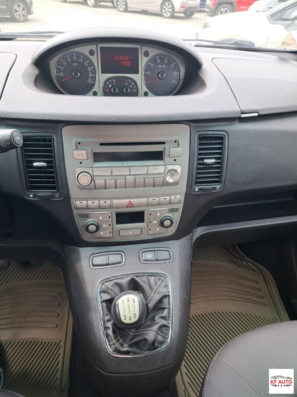 Lancia Musa 1.3 Multijet 16V 90 CV Platino (13)