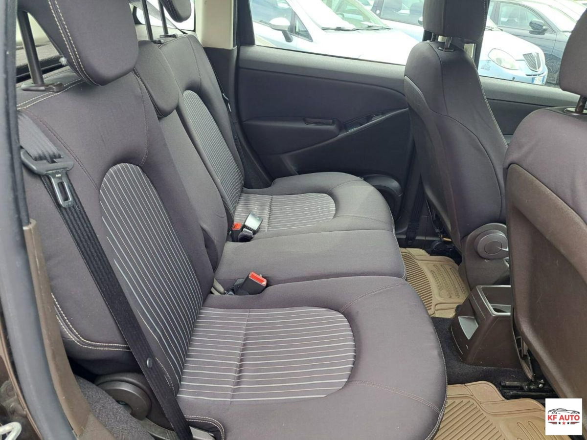 Lancia Musa 1.3 Multijet 16V 90 CV Platino (18)