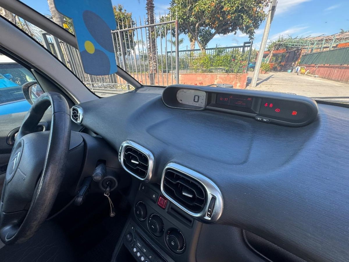 Citroen C3 Picasso 1.6 HDi 90 Seduction Limited 2 (7)
