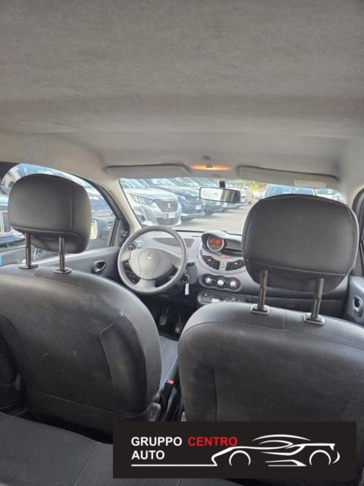 Renault Twingo 1.2 16V Live (16)
