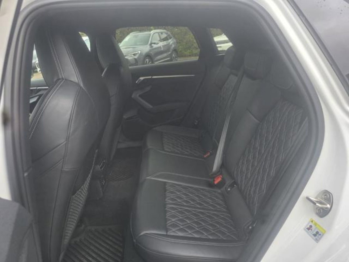 Audi A3 Sedan 35 TDI S tronic S line edition (14)