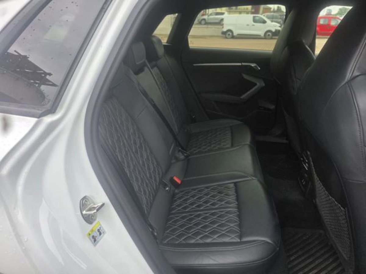 Audi A3 Sedan 35 TDI S tronic S line edition (15)