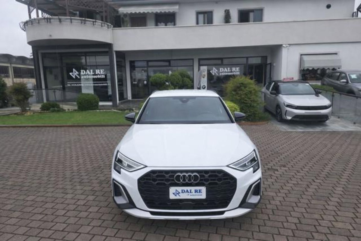 Audi A3 Sedan 35 TDI S tronic S line edition (2)