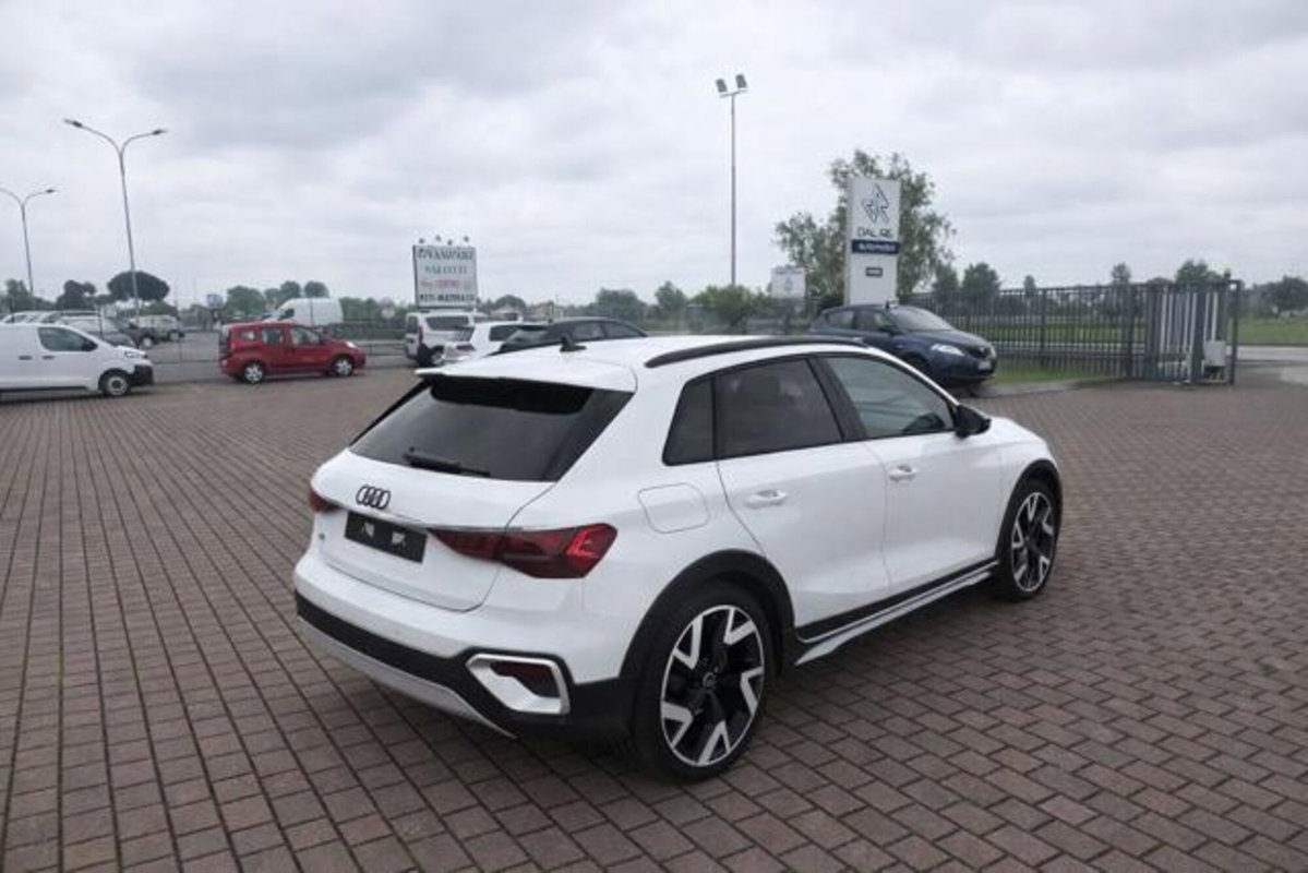 Audi A3 Sedan 35 TDI S tronic S line edition (5)