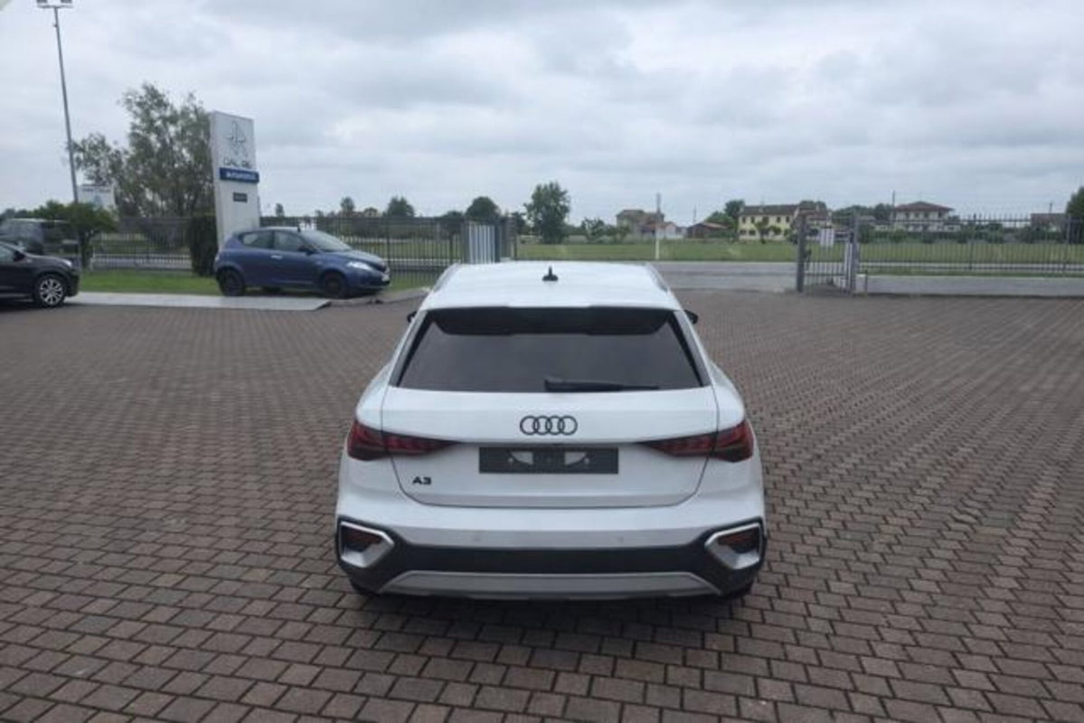Audi A3 Sedan 35 TDI S tronic S line edition (6)