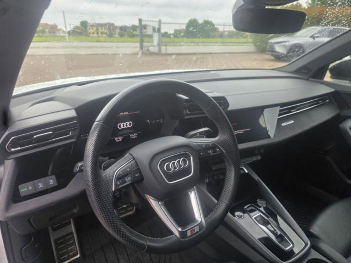 Audi A3 Sedan 35 TDI S tronic S line edition (9)