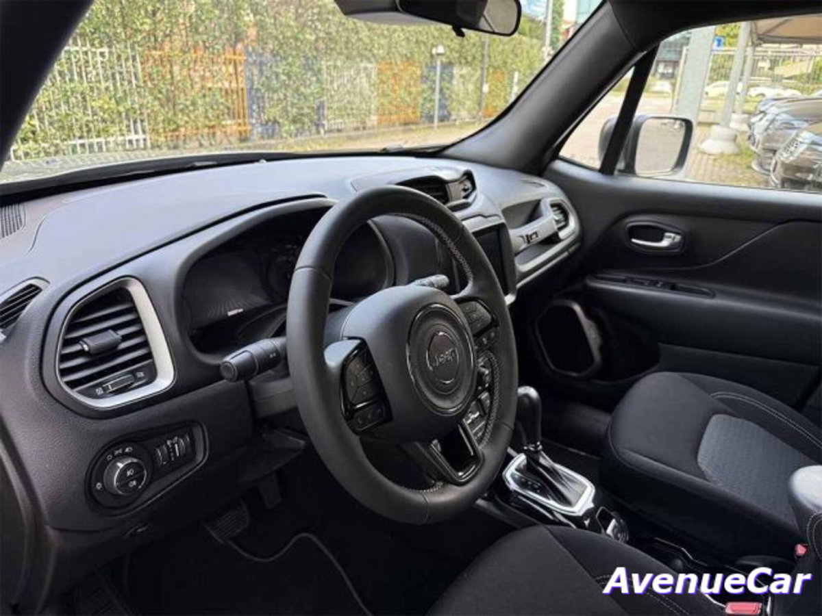 Jeep Renegade 1.3 T4 190CV PHEV 4xe AT6 80th Anniversary (11)