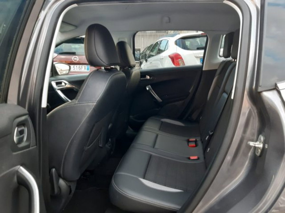 Peugeot 2008 82 Allure (19)