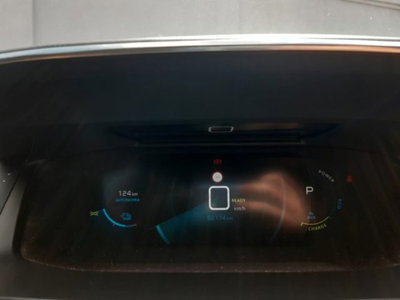 Peugeot 208 motore elettrico 136 CV 5 porte GT (6)