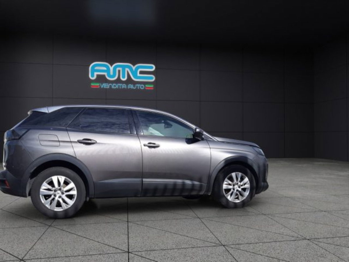 Peugeot 3008 BlueHDi 130 S&S EAT8 GT Pack (7)
