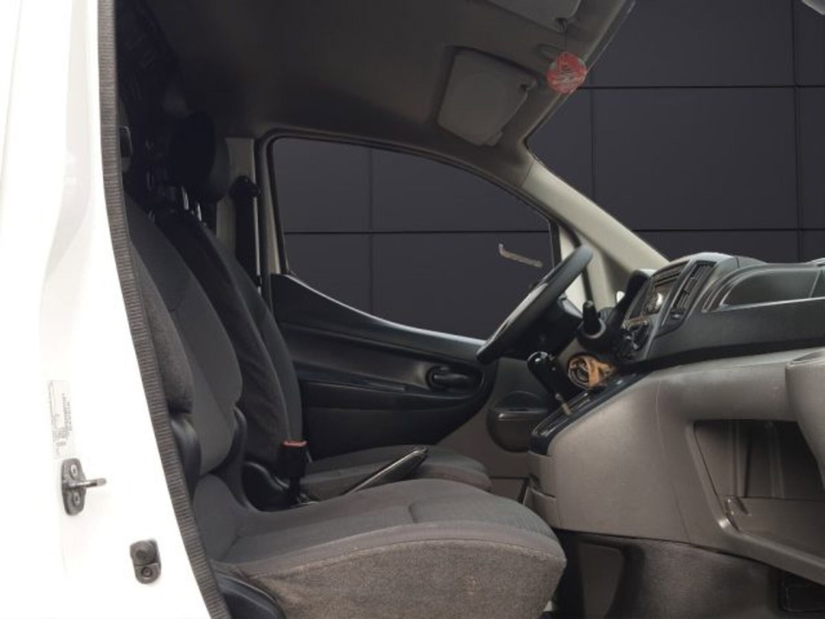 Nissan NV200 1.5 dCi 86CV Combi Efficient (17)