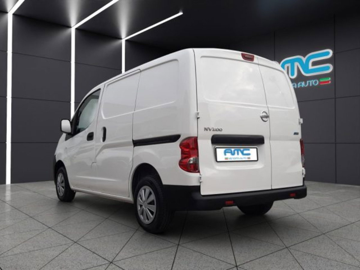 Nissan NV200 1.5 dCi 86CV Combi Efficient (4)