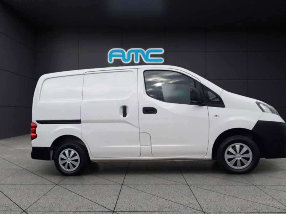Nissan NV200 1.5 dCi 86CV Combi Efficient (7)