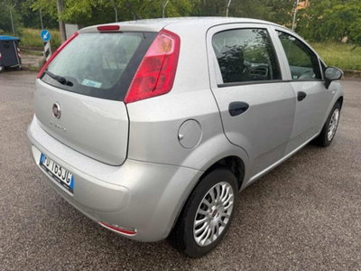 Fiat Punto 1.4 8V 5 porte Easypower Street (14)
