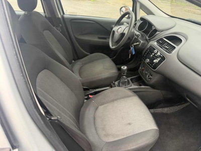 Fiat Punto 1.4 8V 5 porte Easypower Street (11)