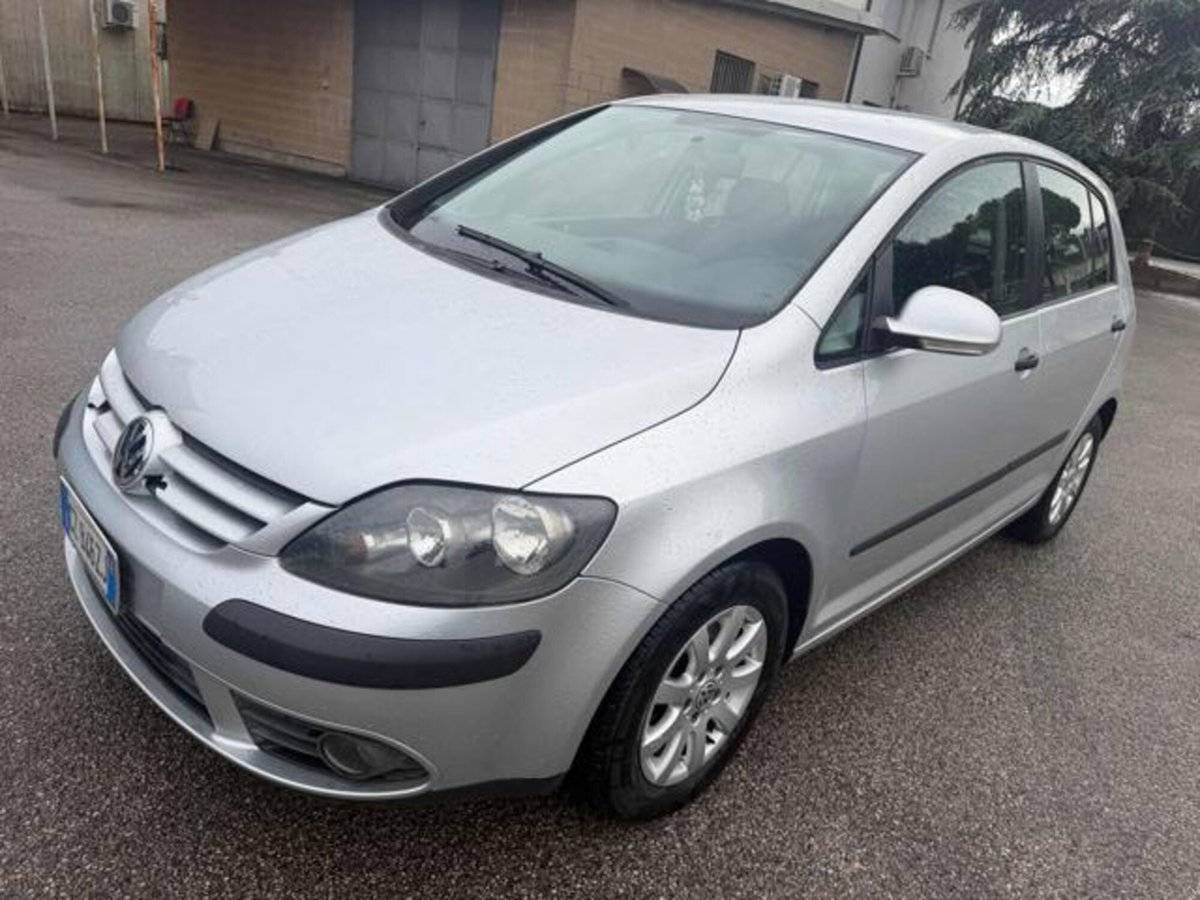 Volkswagen Golf Plus 1.9 TDI Sportline (16)