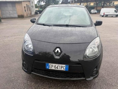 Renault Twingo 1.2 16V Live (2)