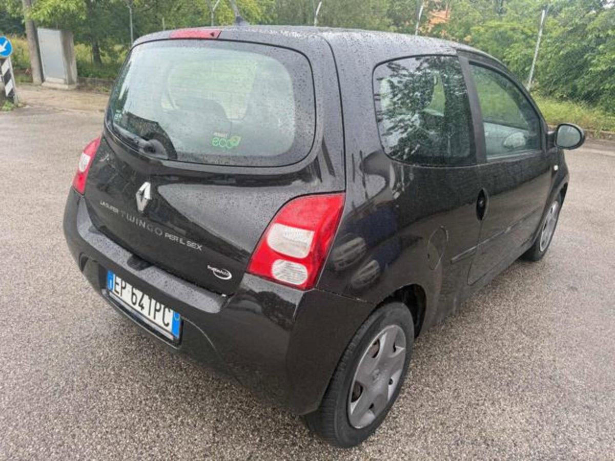 Renault Twingo 1.2 16V Live (8)