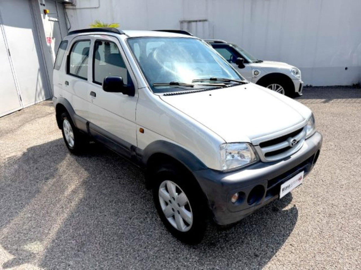 Daihatsu Terios 1.3i 16V cat 4WD SX (10)