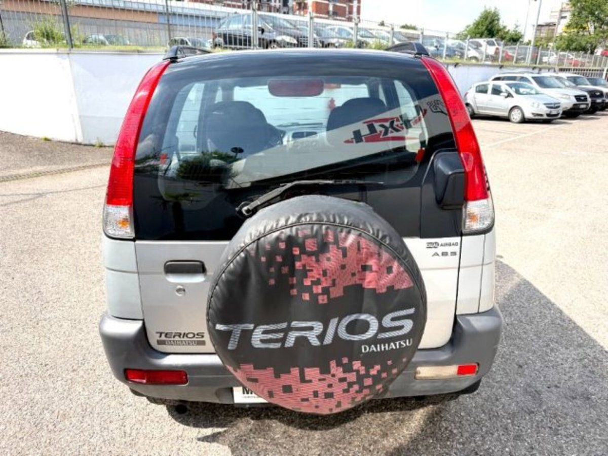 Daihatsu Terios 1.3i 16V cat 4WD SX (13)