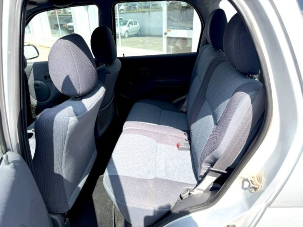 Daihatsu Terios 1.3i 16V cat 4WD SX (7)