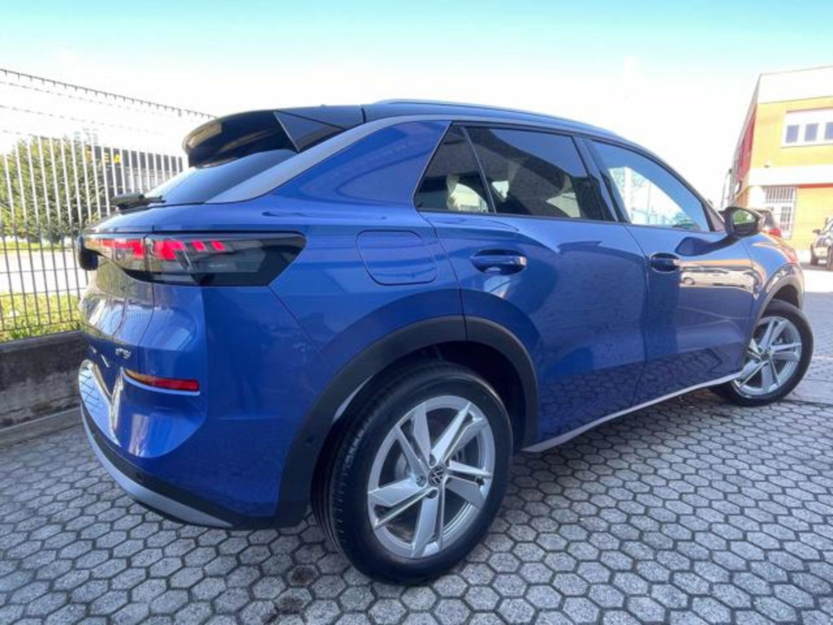 Volkswagen T-Roc 1.5 etsi Style 115cv dsg (6)