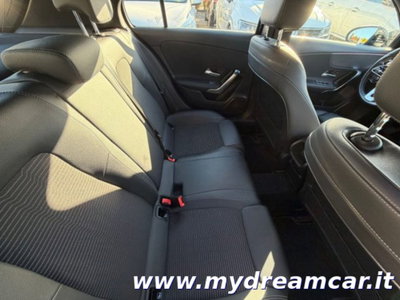 Mercedes-Benz Classe A Sedan 160 d 4p. Executive (14)