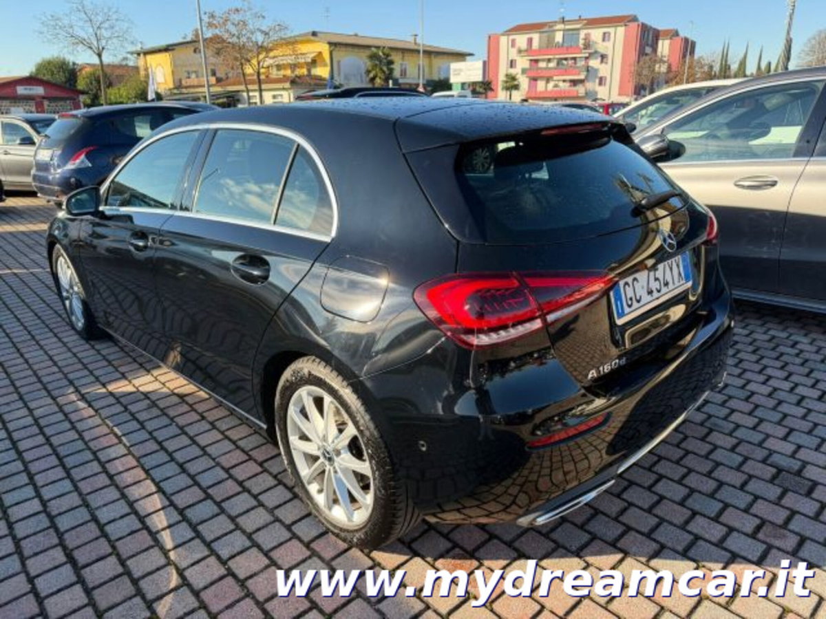 Mercedes-Benz Classe A Sedan 160 d 4p. Executive (3)