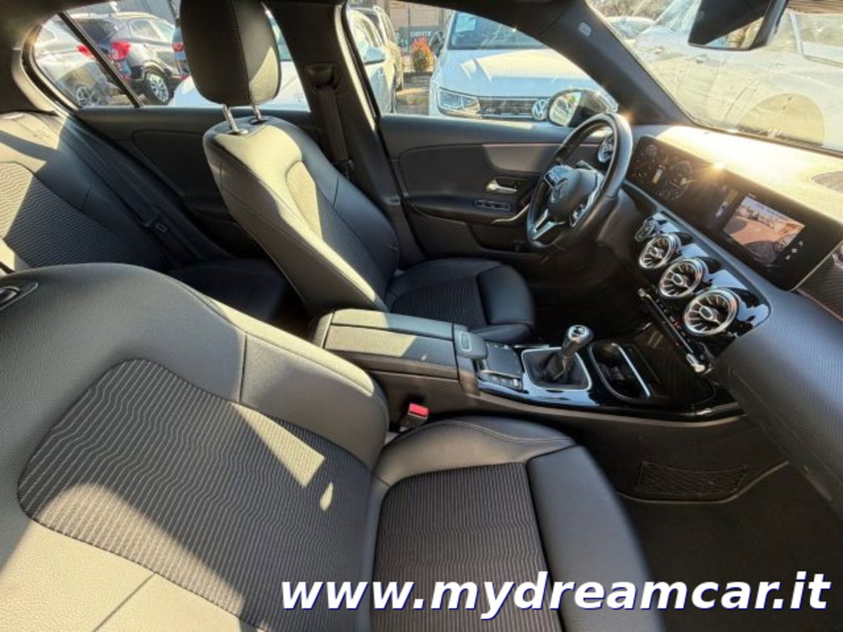 Mercedes-Benz Classe A Sedan 160 d 4p. Executive (8)