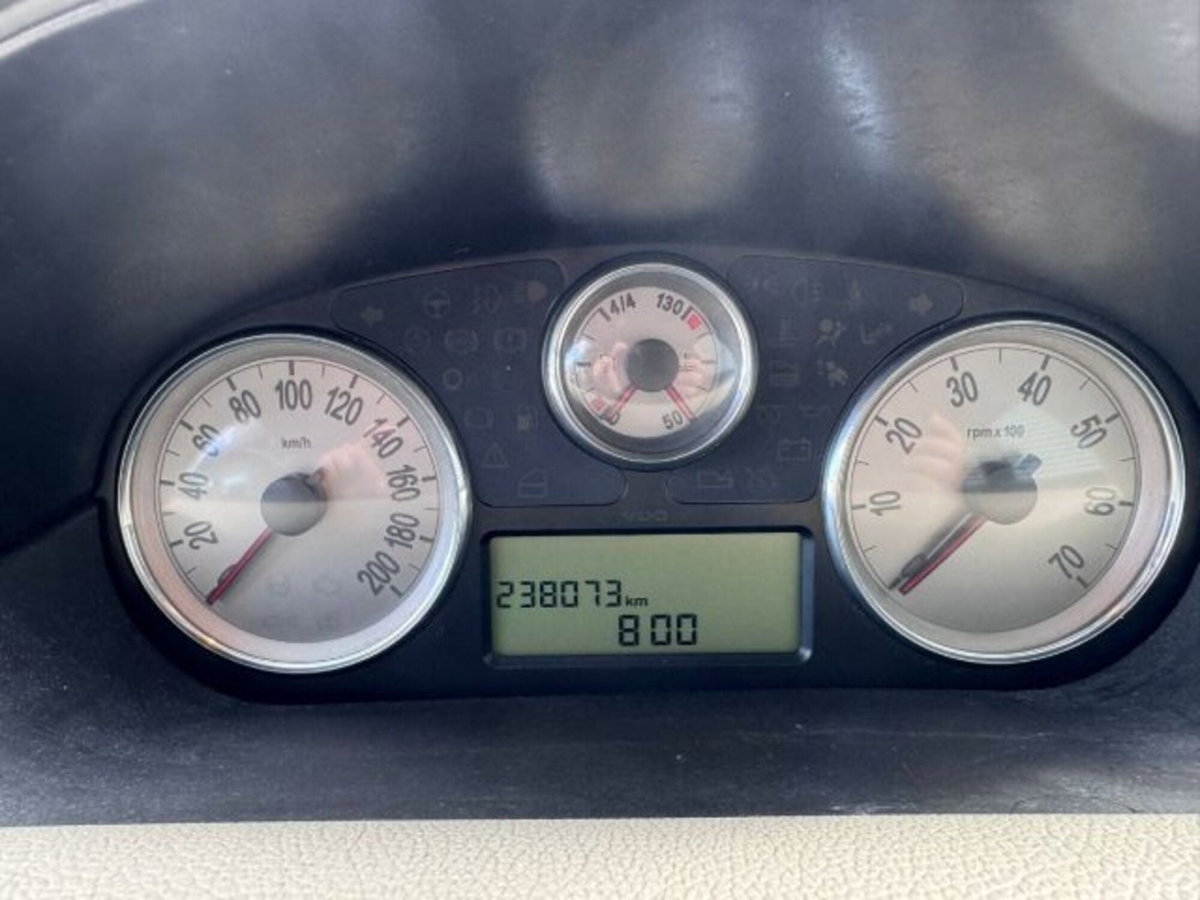 Lancia Ypsilon 1.3 MJT 75 CV Passion (11)