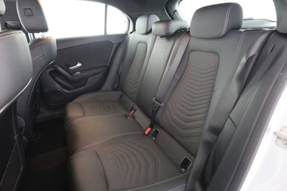 Mercedes-Benz Classe A 180 Automatic Executive (3)