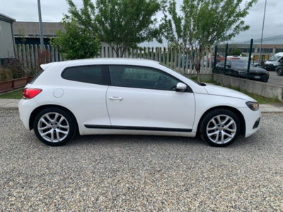 Volkswagen Scirocco 2.0 TDI 140CV DPF (4)
