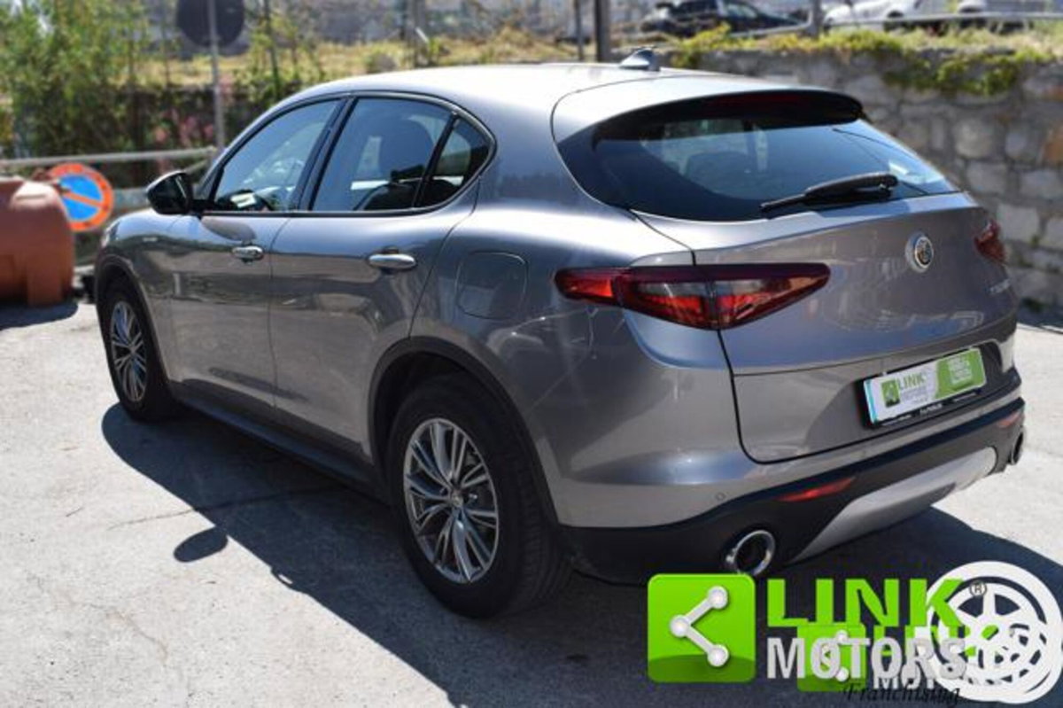 Alfa Romeo Stelvio Stelvio 2.2 Turbodiesel 190 CV AT8 Q4 Super Business (20)
