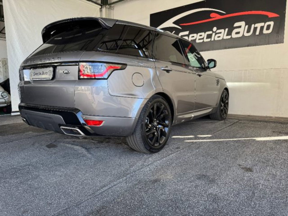 Land Rover Range Rover Sport 3.0D l6 249 CV HSE Dynamic Stealth (10)