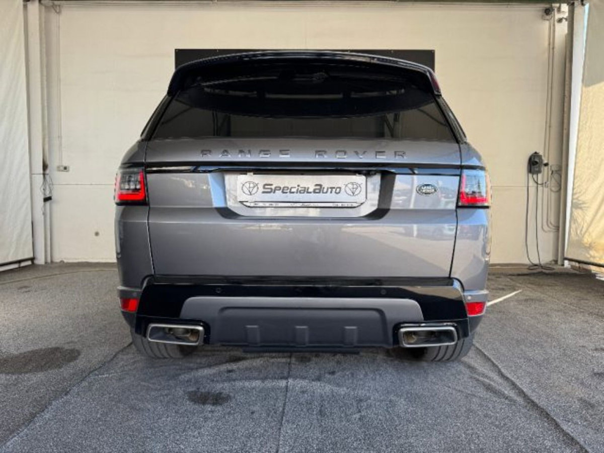 Land Rover Range Rover Sport 3.0D l6 249 CV HSE Dynamic Stealth (16)